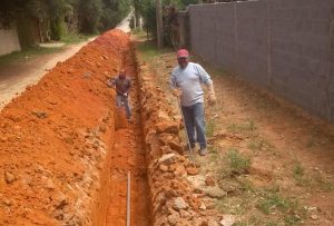 Vereador Marquinho Arruda conquista extensão de rede de água da Estrada Taipas de Pedras